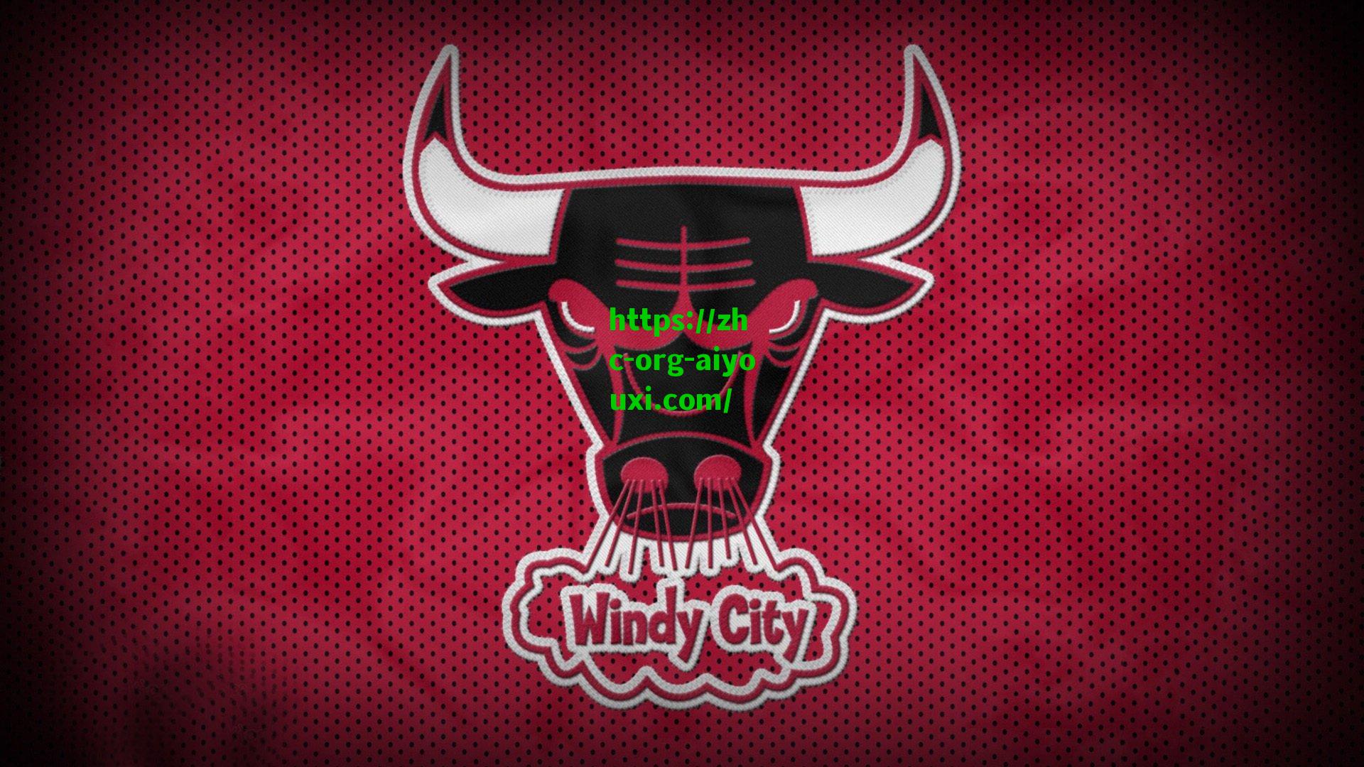 三十七载老将泪洒绿茵，王大雷替补席的毛巾与未竟的告别