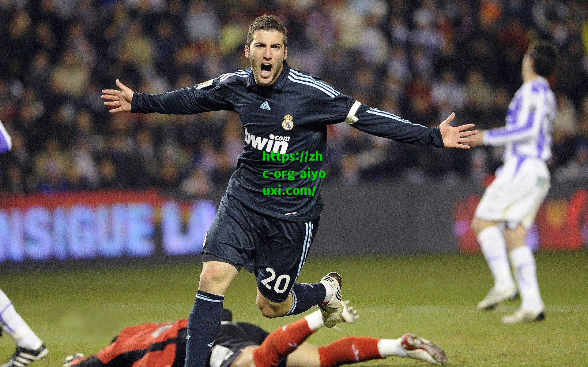 杜兰特四度转会三入豪门，强强联手的巨星战略